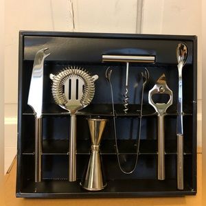 Crate&Barrel metropolitan stainless steel 7 piece bar tool set